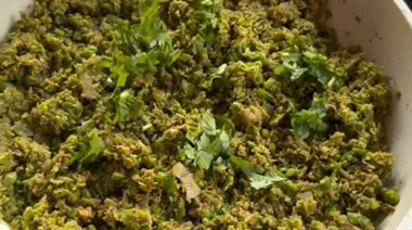 High-protein matar soya paratha served with yoghurt and pickle 4